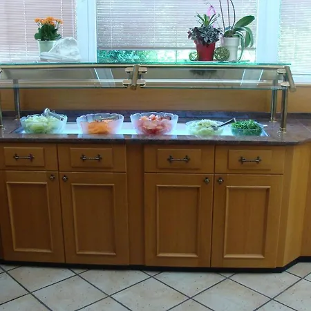 Garni Schieferle Hotel 3*
