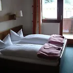 Garni Schieferle Otel