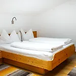 Garni Schieferle Otel 3*