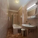 Garni Schieferle Otel
