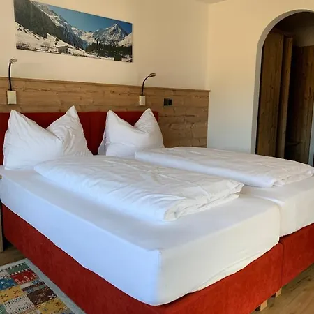 Garni Schieferle ホテル ナタース