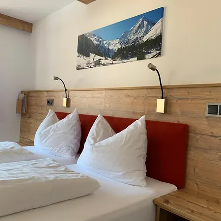 ホテル Garni Schieferle