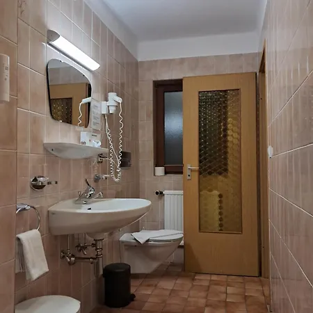 Hotel Garni Schieferle Natters