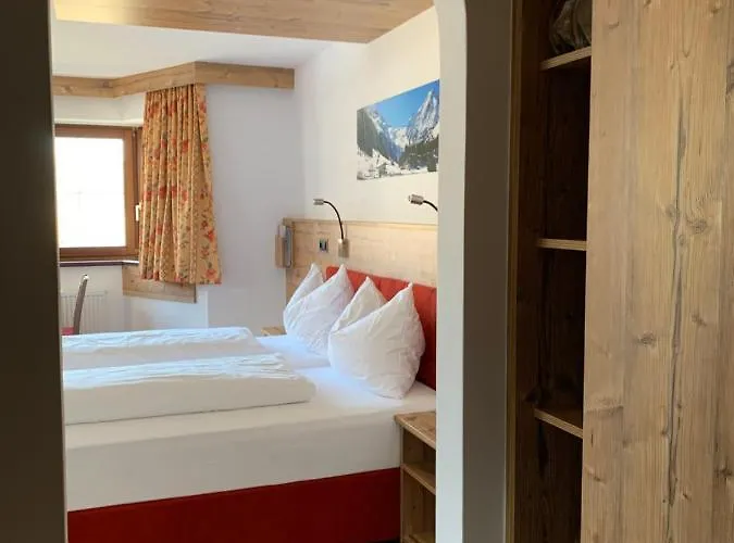 Hotel Garni Schieferle 3*