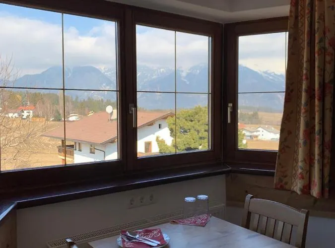 فندق Garni Schieferle 3*