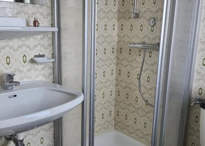 فندق Garni Schieferle 3*