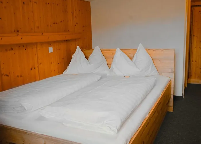 Garni Schieferle ناترس