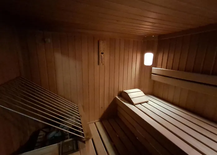 Garni Schieferle 3* ناترس